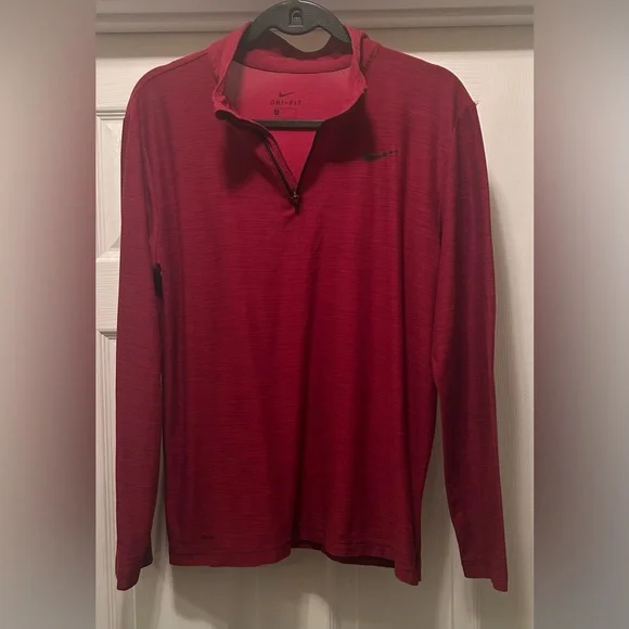 Nike Red Long Sleeve Men's Shirt - Picture 3 of 4